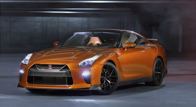 گودزیلای ژاپنی Nissan GT-R