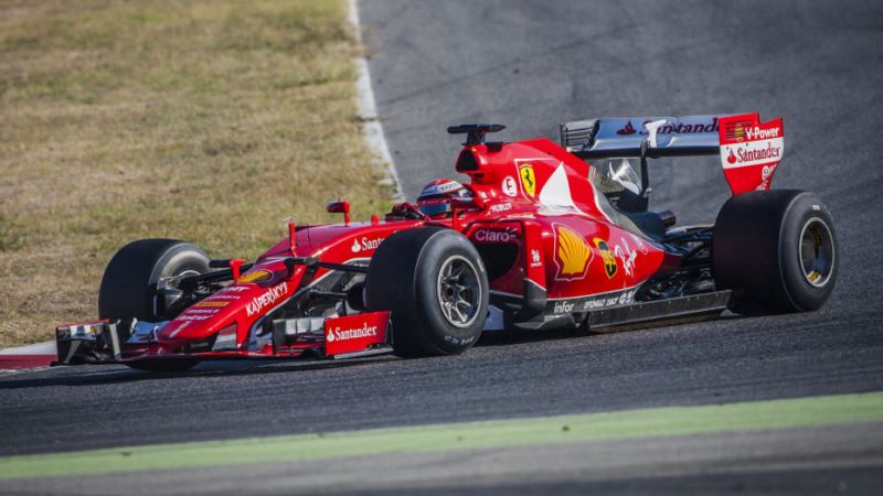 فراری SF16