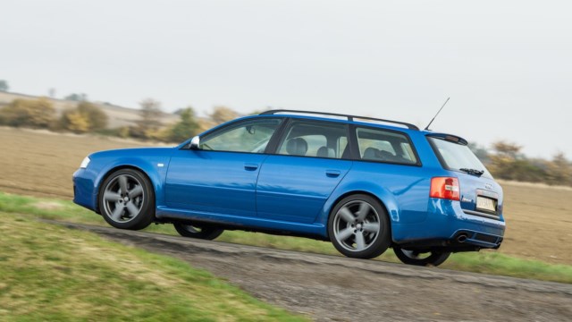 آئودی RS6