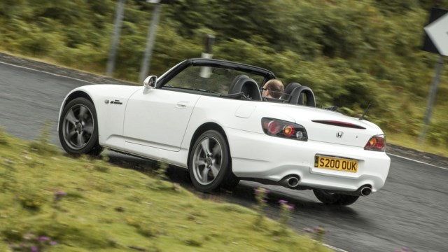 هوندا S2000