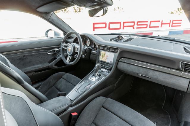 پورشه 911Carrera gts