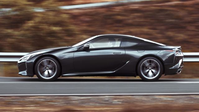 لکسوس LC500