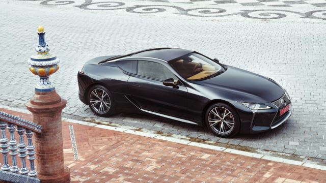 لکسوس LC500