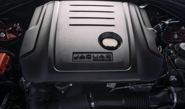موتور 2 لیتری 4 خطی توربوشارژدار دیزلی جگوار F-PACE