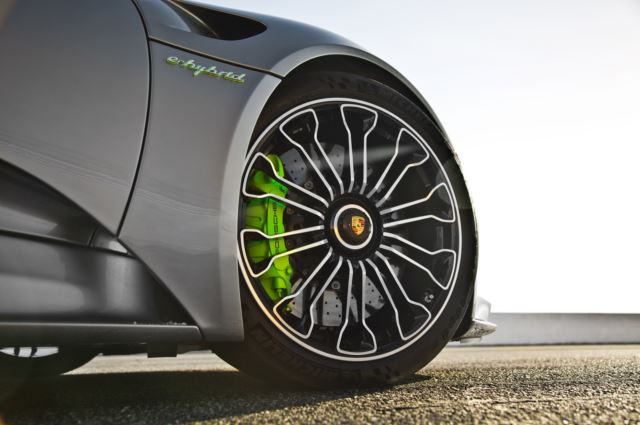 پورشه 918