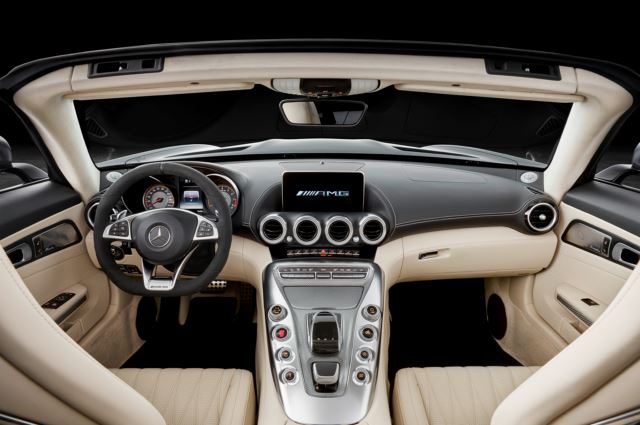 کابین مرسدس AMG GTC