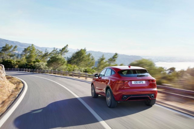 نمای پشتی جگوار e-pace