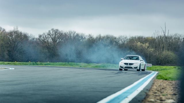 بی ام و m4 gts