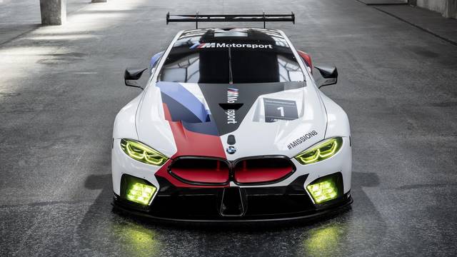 بی ام و M8 GTE