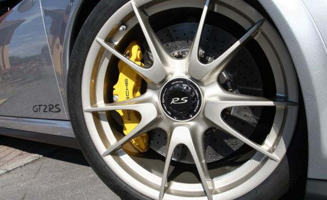 پورشه 911 GT2 RS