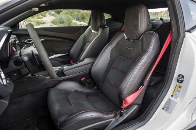 شوزولت کامارو ZL1 1LE