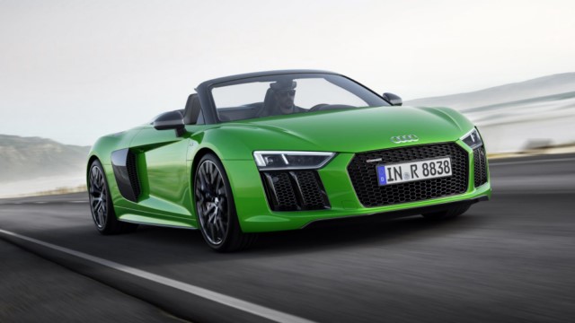 آئودی R8 V10 Pluse روباز