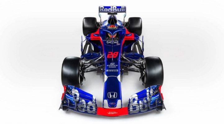 ماشین فرمول یک تورو روسو STR13