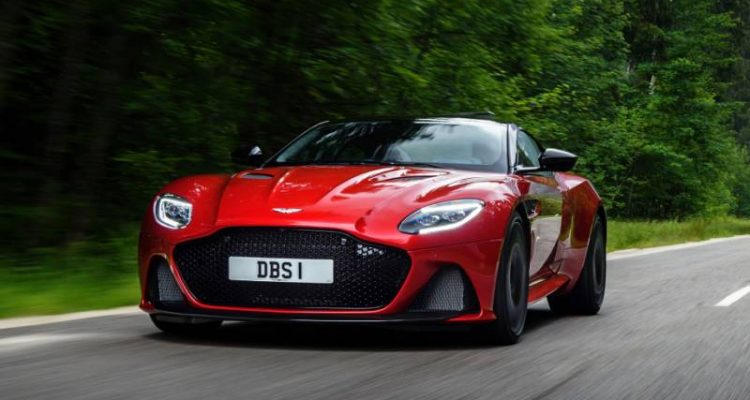 استون مارتین DBS سوپرلجرا
