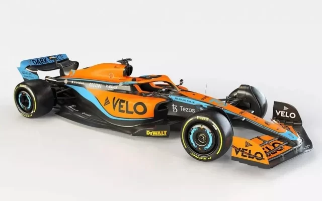 مک لارن MCL36